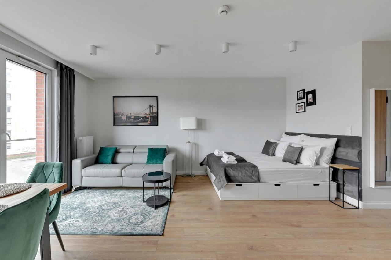 Aura 40 City Center By Downtown Apartments Danzica Esterno foto