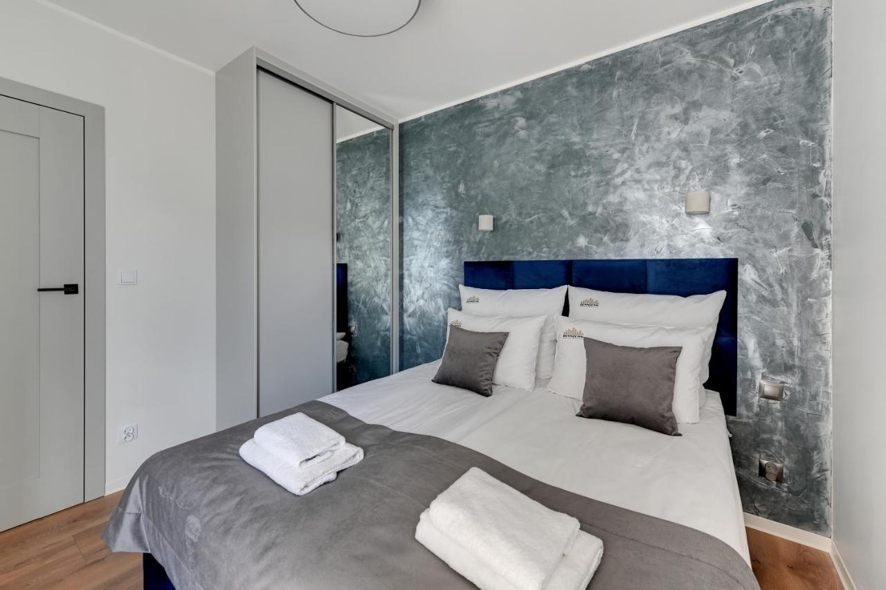 Aura 40 City Center By Downtown Apartments Danzica Esterno foto