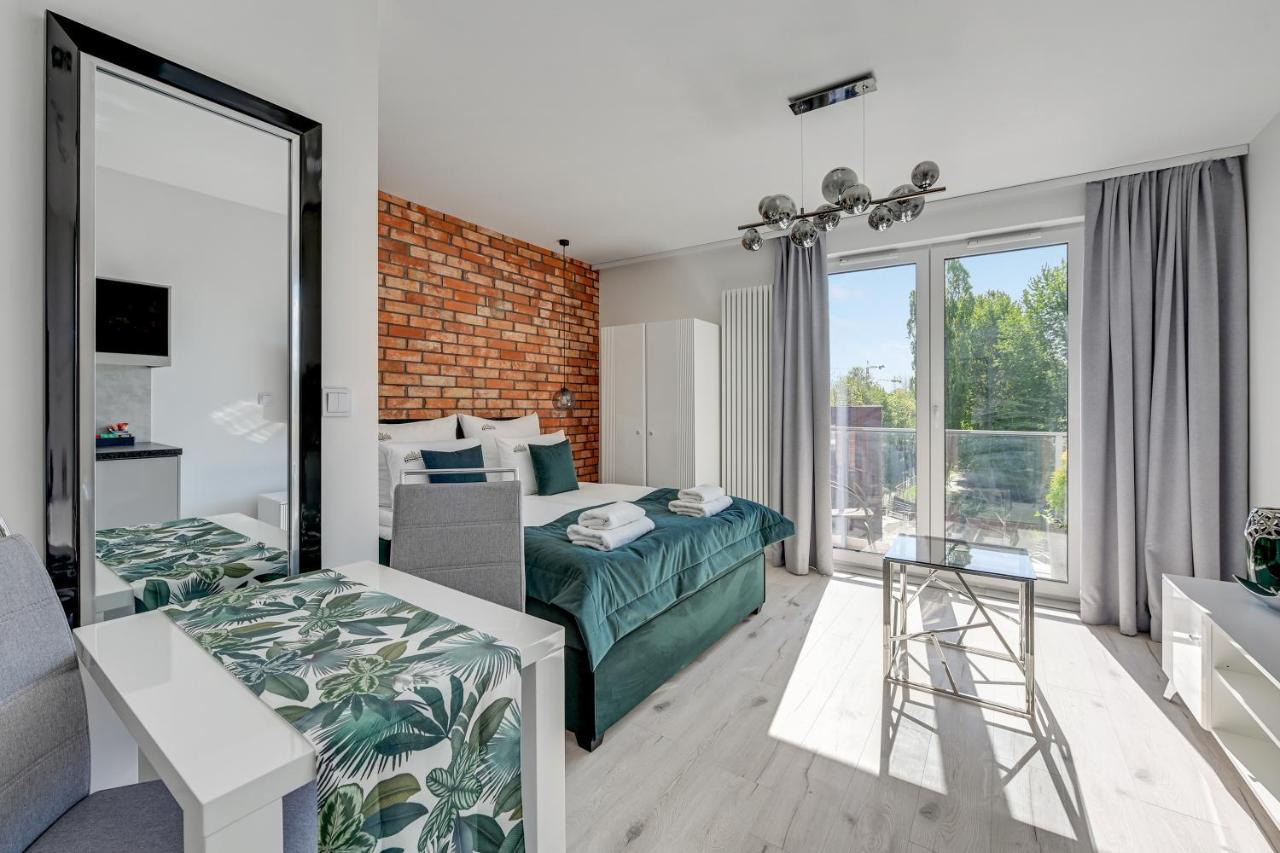 Aura 40 City Center By Downtown Apartments Danzica Esterno foto