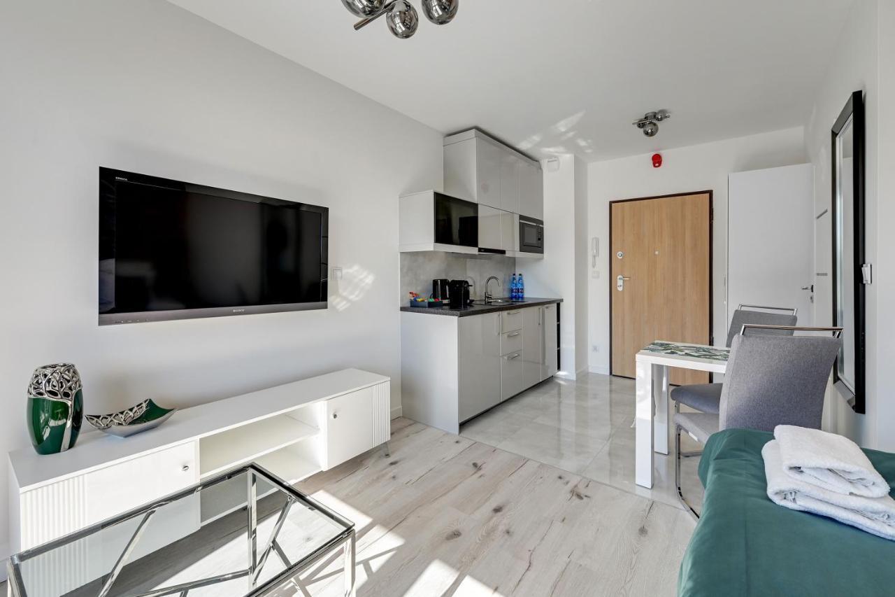 Aura 40 City Center By Downtown Apartments Danzica Esterno foto