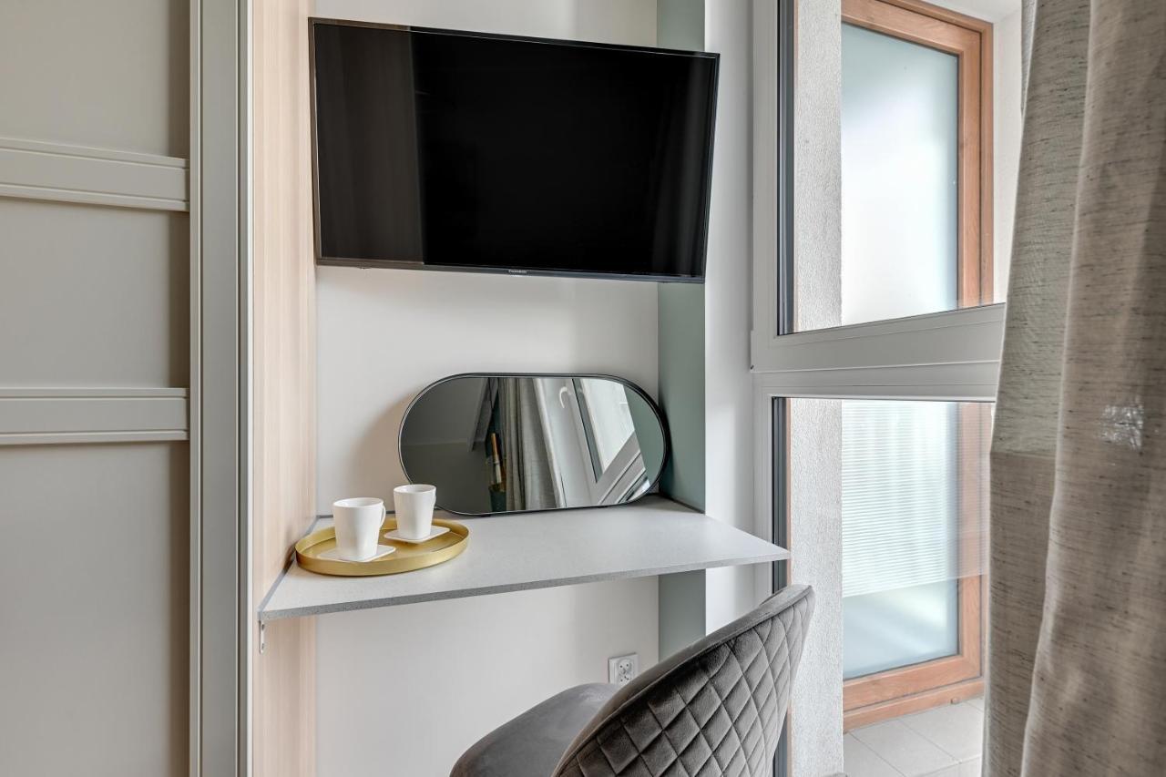 Aura 40 City Center By Downtown Apartments Danzica Esterno foto