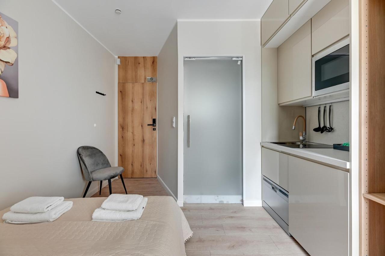 Aura 40 City Center By Downtown Apartments Danzica Esterno foto